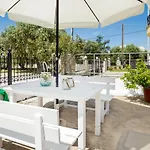 Kiki's Cozy Ferienhaus Skala Sotiros