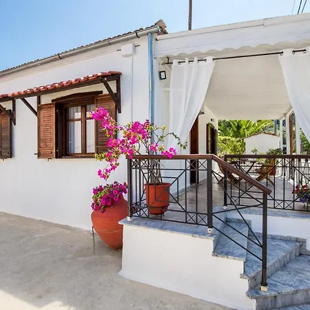 Ferienhaus Kiki's Cozy Skala Sotiros
