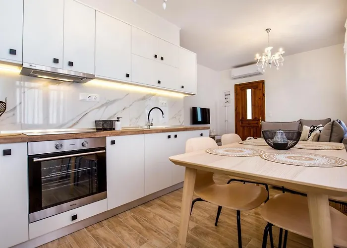 Kiki's Cozy Skala Sotiros